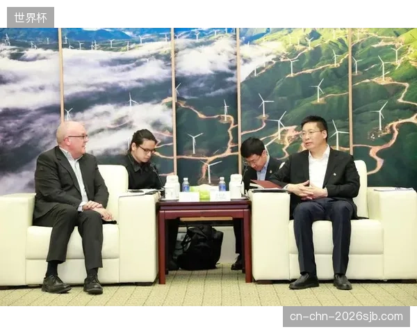 马希致力于打造更均衡的整体，降低对“双戴维”组合的过度依赖。